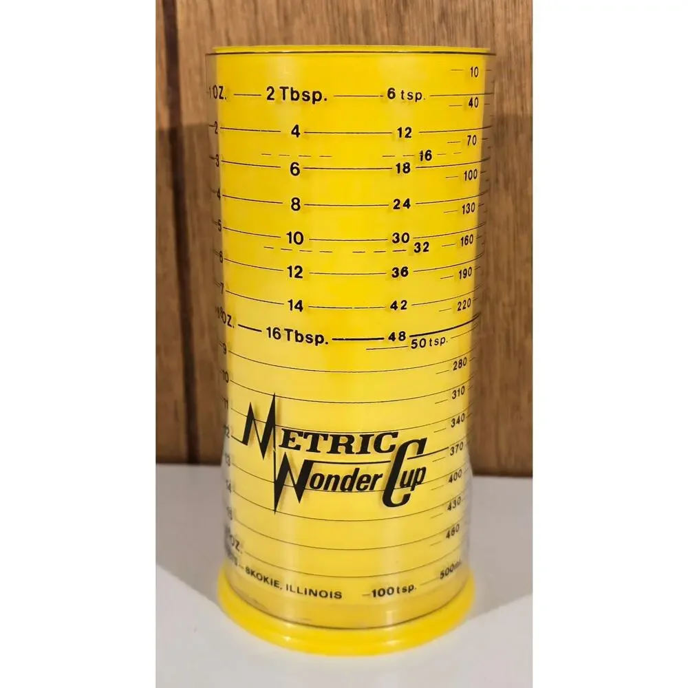 Milmour Metric Wonder Cup #101/102 Adjustable Measuring Cup 500ml Yellow Vintage